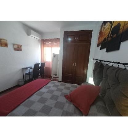 Habitacion Tranquila Madrid Bagian luar foto